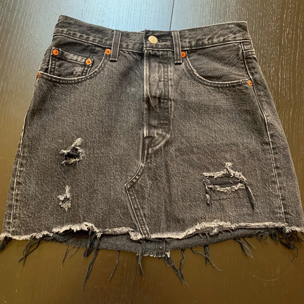 Levi's® Premium HIGH WAISTED DENIM SKIRT
